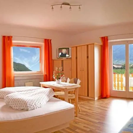 Ausserweindlhof * Merano